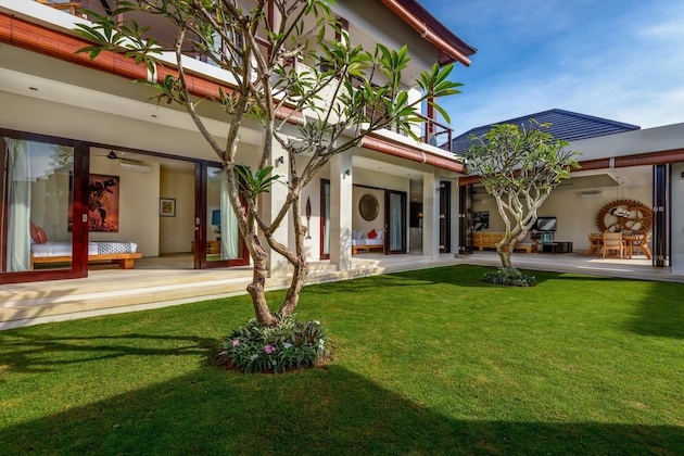 Gallery - Villa The Maya