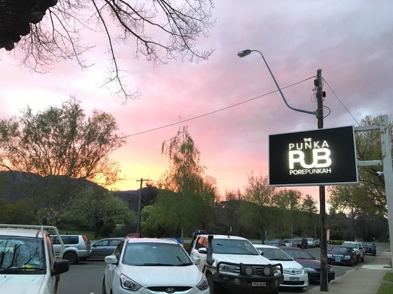 Gallery - Porepunkah Pub
