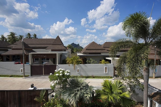 Gallery - Narintara Villas