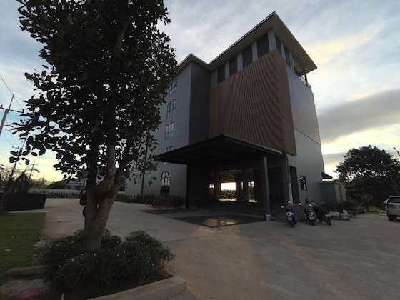 Gallery - Riverawan Hotel