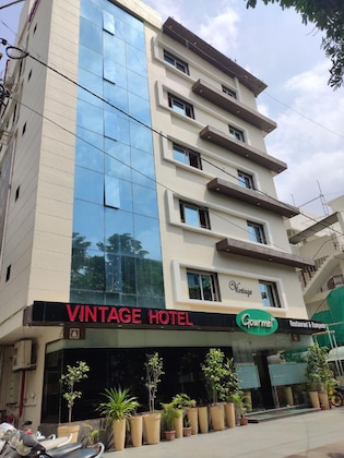 Gallery - Vintage Hotel