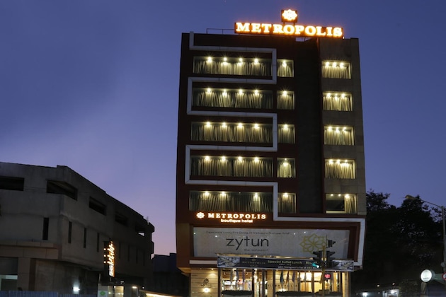 Gallery - Treebo Metropolis