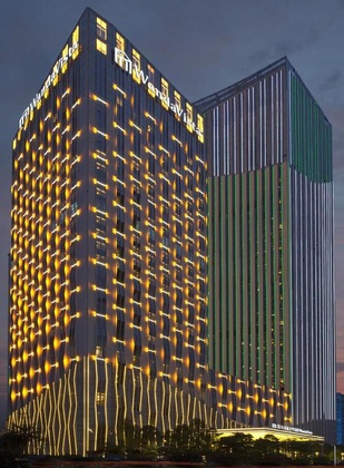 Gallery - Wanda Vista Nanning