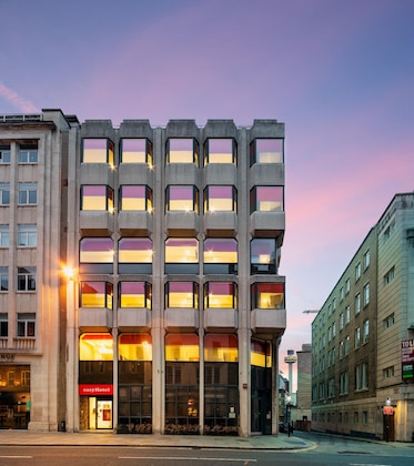 Gallery - Easyhotel Liverpool