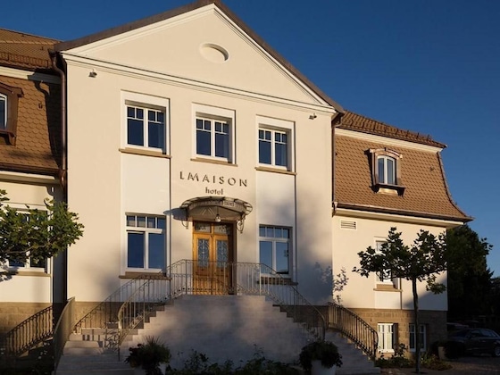 Gallery - La Maison Hotel