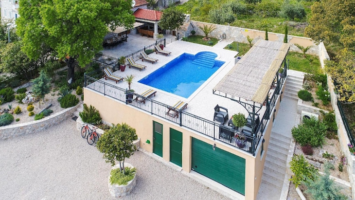 Gallery - Villa Andro