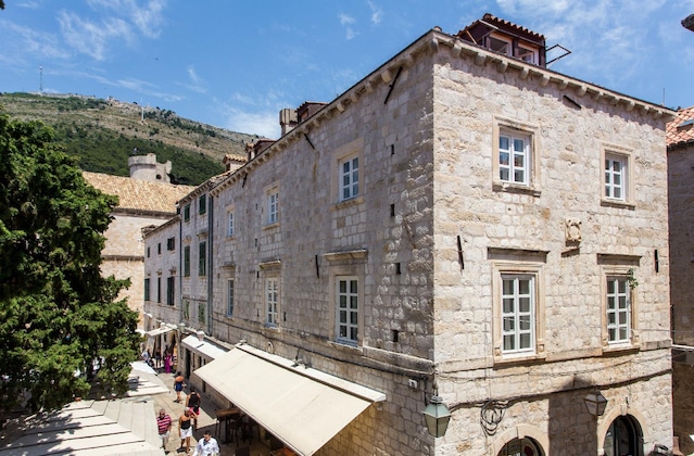 Gallery - Klarisa Palace Rooms