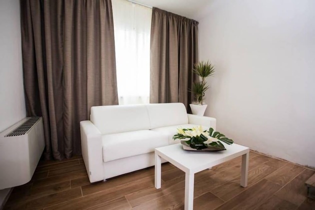 Gallery - Street Hotel Comacchio