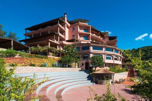 Gallery - Pietre Rosse Residence Club Palinuro