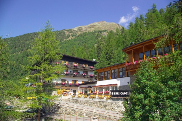 Gallery - Hotel Zebru