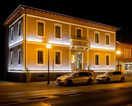Gallery - Ex-L Hotel