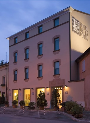 Gallery - Albergo Della Porta
