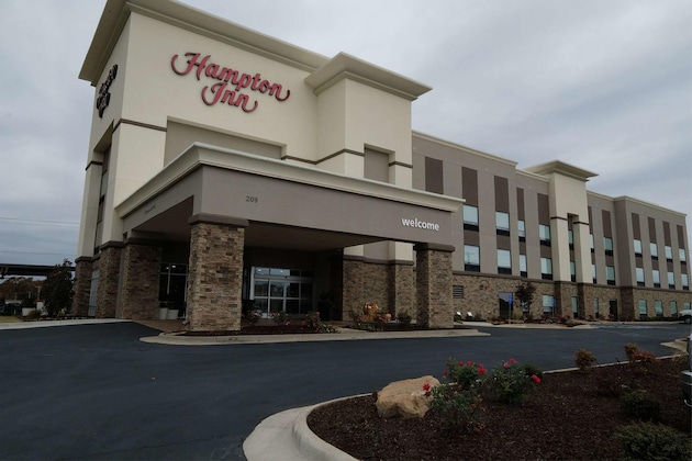 Gallery - Hampton Inn Searcy