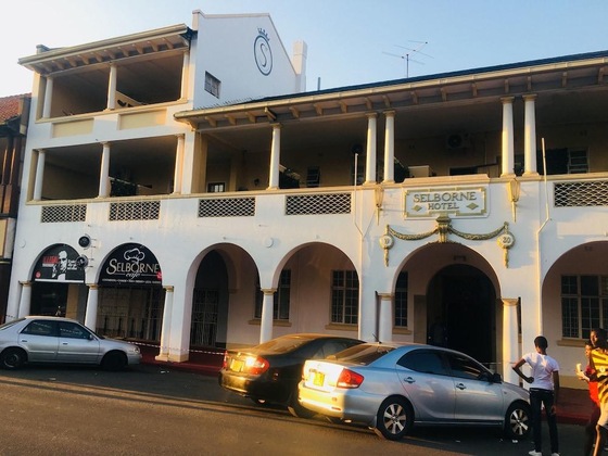 Gallery - Selborne Hotel