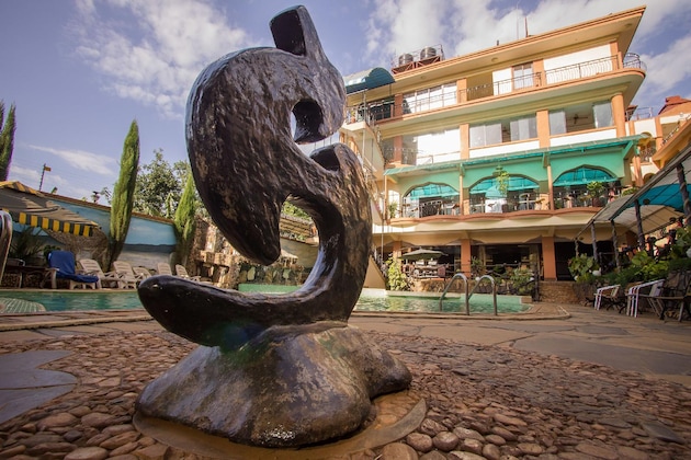 Gallery - Aturukan Hotel