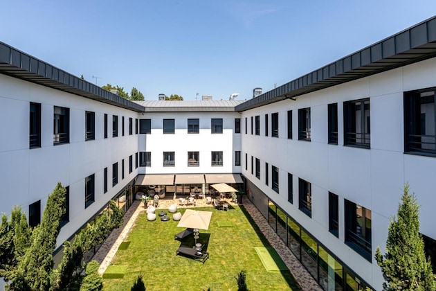 Gallery - Les Jardins De Saint-Cloud