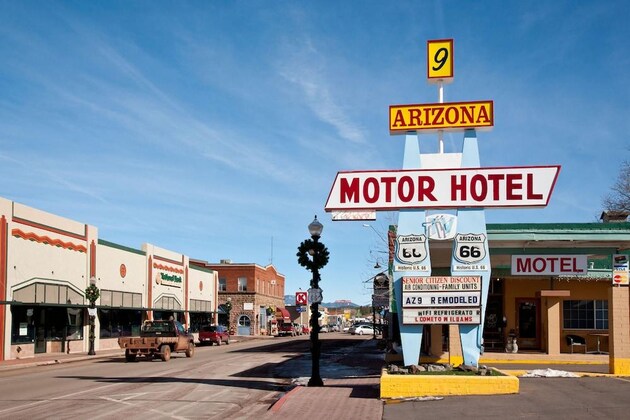 Gallery - Arizona 9 Motor Hotel