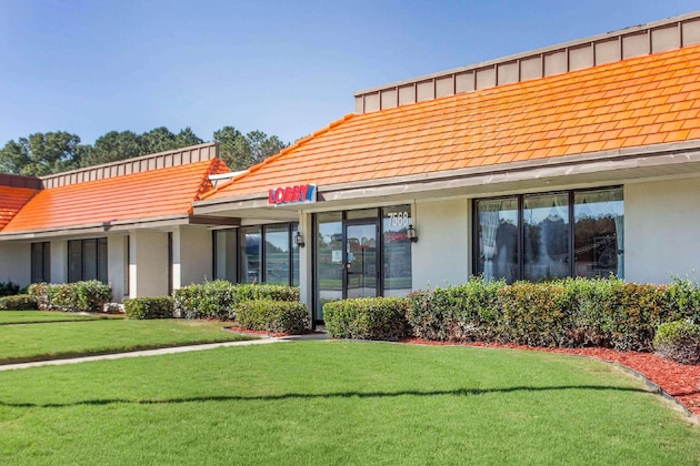 Gallery - Super 8 By Wyndham Battleboro Rocky Mount
