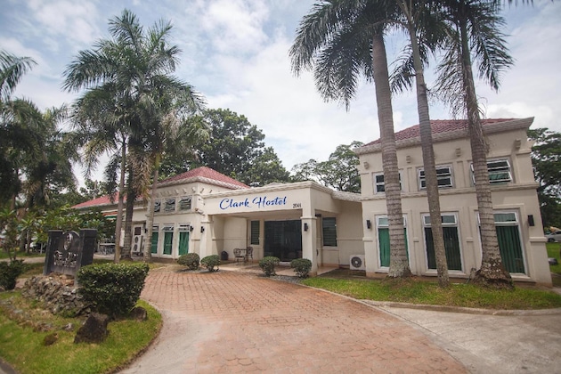 Gallery - Clark Hostel