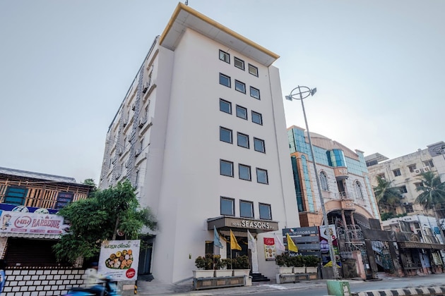 Gallery - Hotel Seasons Inn