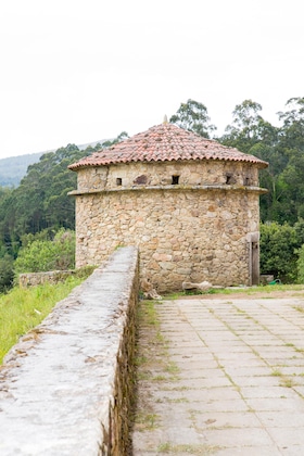 Gallery - Monasterio Y Pensión De Moraime
