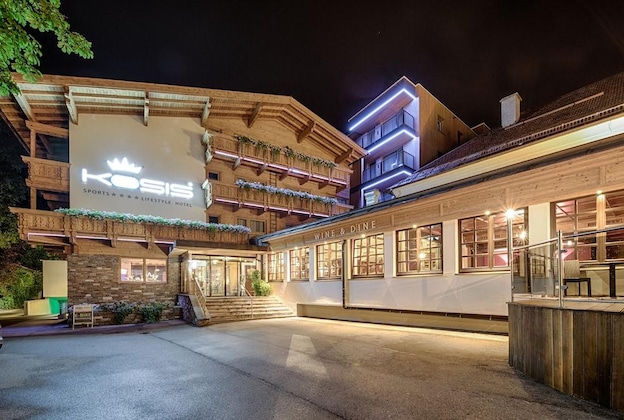 Gallery - Kosis Sports Lifestyle Hotel