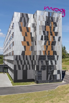 Gallery - X Hotel