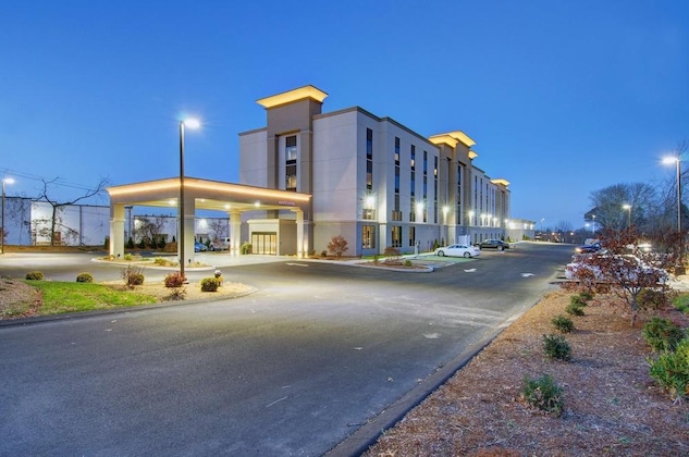 Gallery - Hampton Inn Boston Stoughton