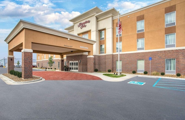 Gallery - Hampton Inn Vincennes