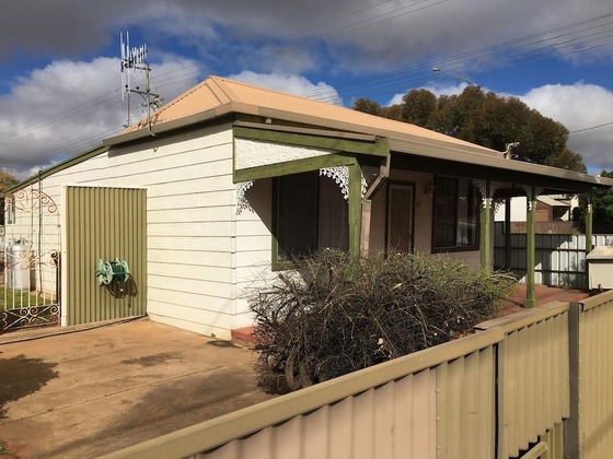 Gallery - Away Cottages Broken Hill