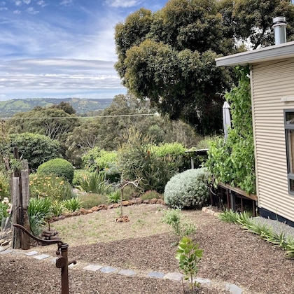 Gallery - Karawatha Cottages B&B