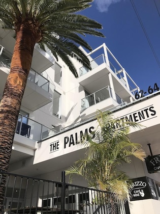 Gallery - The Palms Apartments