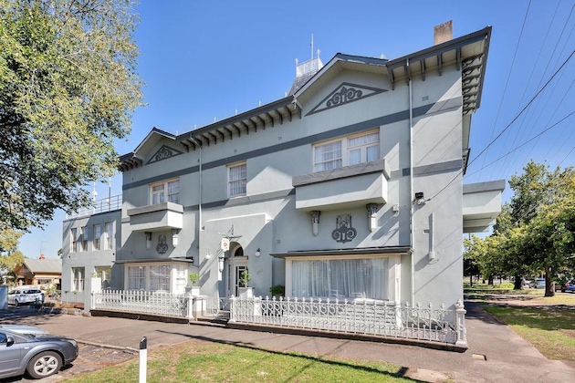 Gallery - Ballarat Central Bed And Breakfast