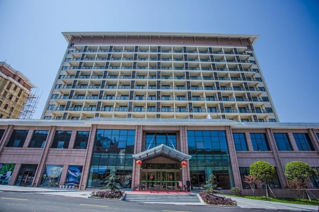 Gallery - Yifang Shanshui Gtel Luotian-Hubei