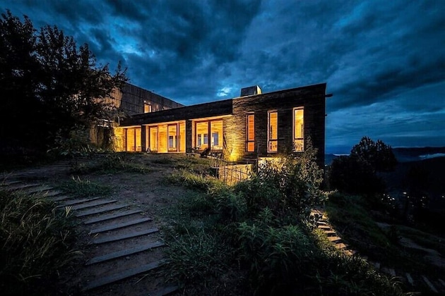 Gallery - The Kumaon