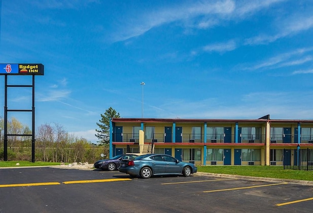 Gallery - Relax Inn By Oyo Columbus Oh I 70