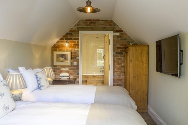 Gallery - The Cowsheds