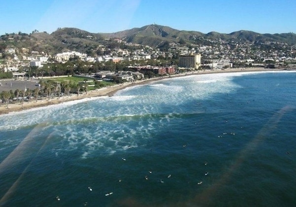 Gallery - Ventura Beach Cottage