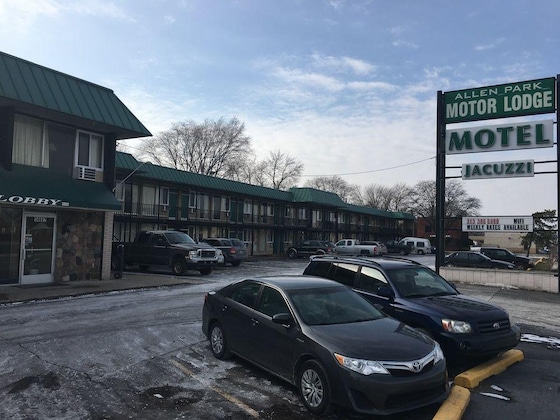 Gallery - Allen Park Motor Lodge