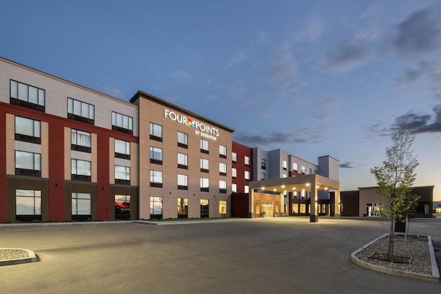 Gallery - Four Points By Sheraton Grande Prairie
