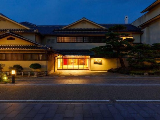 Gallery - Tsuruya