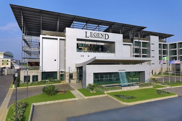 Gallery - Legend Hotel Lagos Airport Curio Collection By Hilton