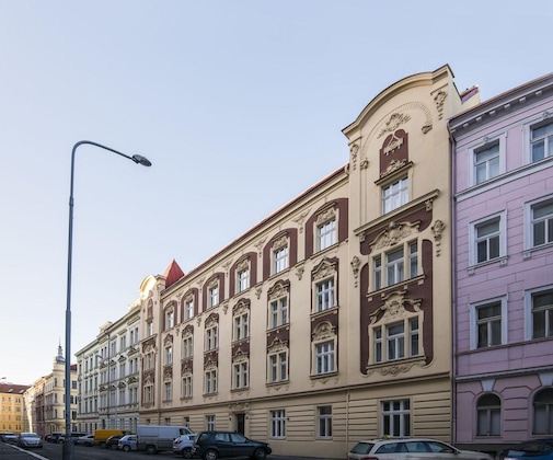 Gallery - Rehorova Apartments