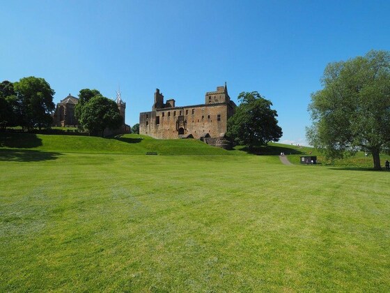 Gallery - Linlithgow Loch Apartment