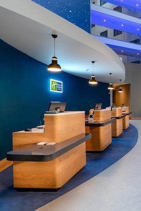Gallery - Holiday Inn Express London Heathrow T4 By Ihg