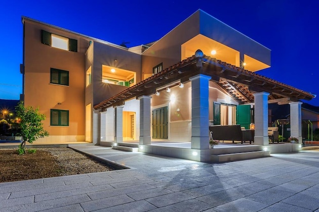 Gallery - Villa Rusula