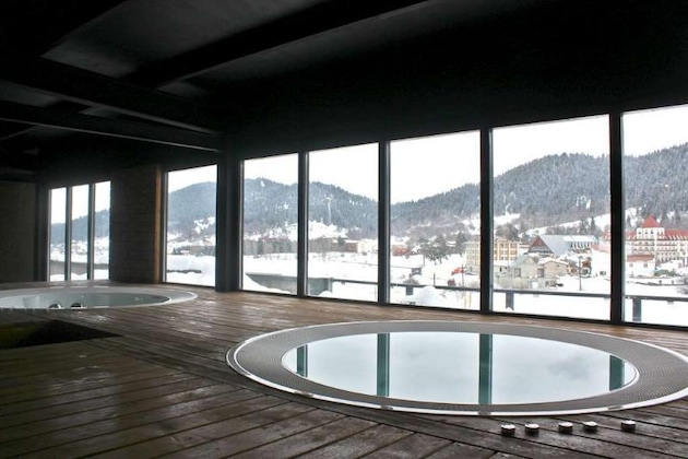 Gallery - Hotel Terrace 8 by Mgzavrebi