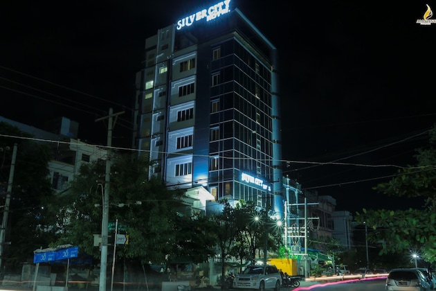 Gallery - Silver City Hotel