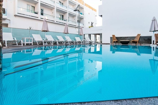 Gallery - Kahlua Sea View Suites