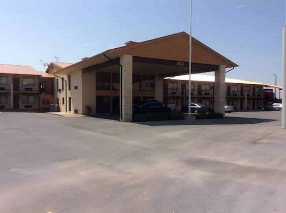 Gallery - Days Inn By Wyndham Abilene